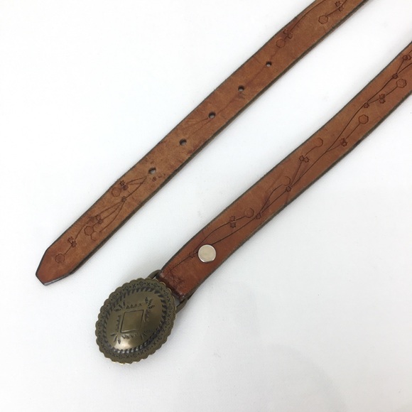 Thin Vintage Tooled Leather Belt With Brass Concho Buckle Brown Floral Size S - Picture 3 of 9